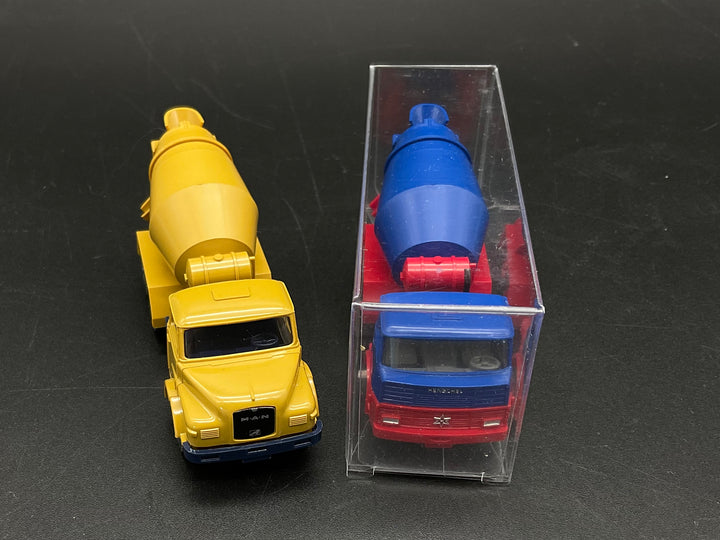 Zwei Betonmischer von Wiking