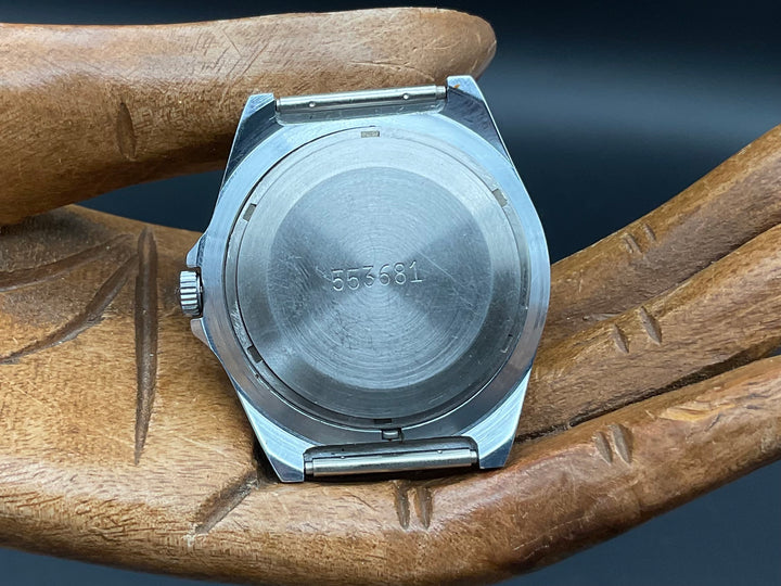 Silberfarbige PoLJOT Uhr       905