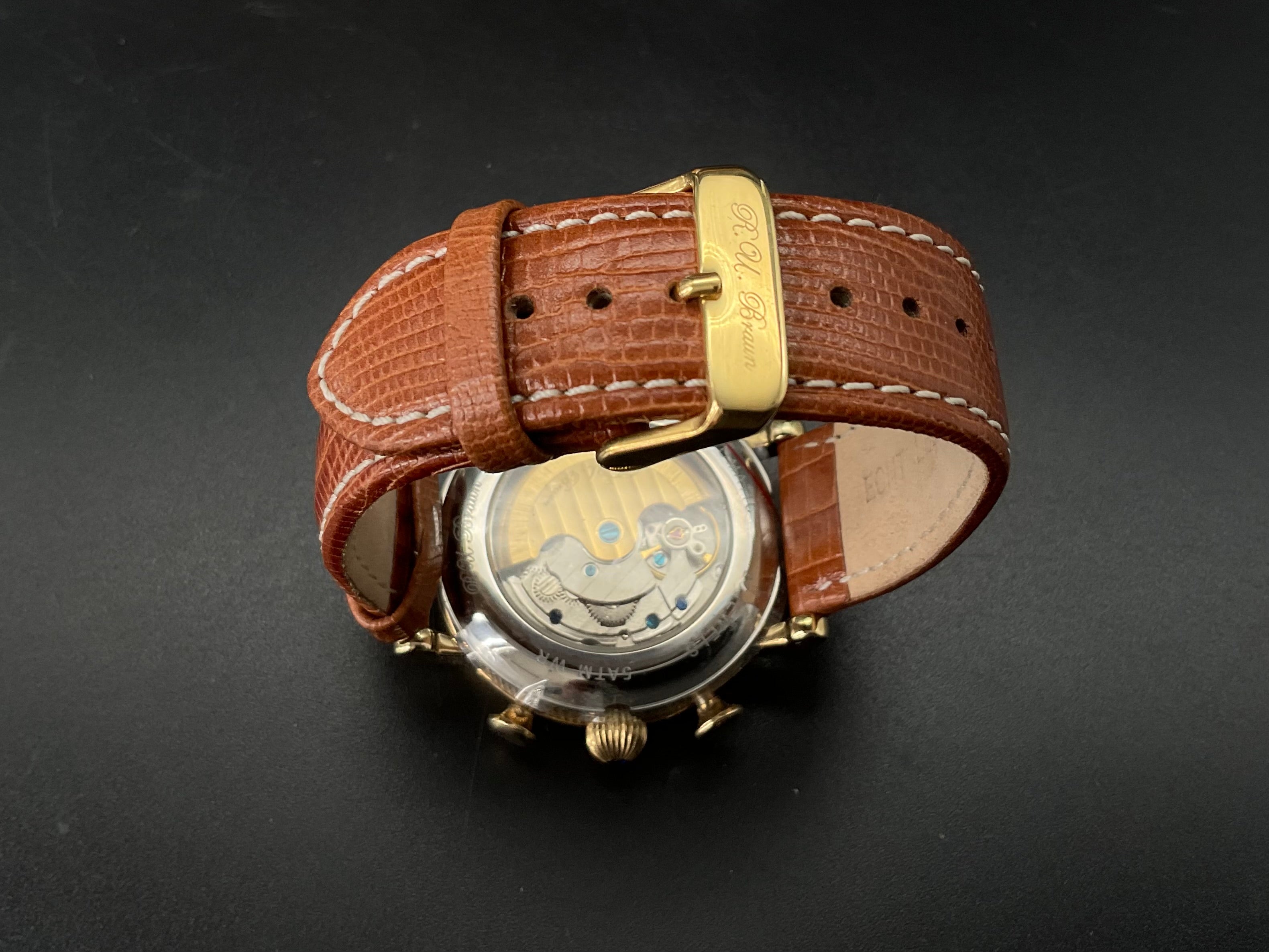 Goldfarbige Raoul U. Braun Uhr