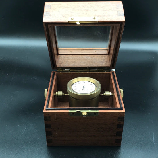 Electa Spindel Schiffsuhr     905