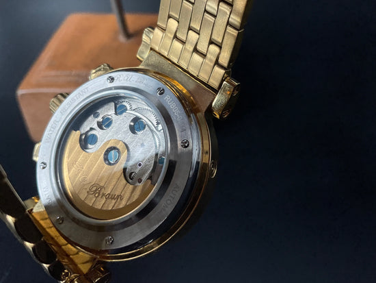 Goldfarbige Raoul U. Braun Uhr