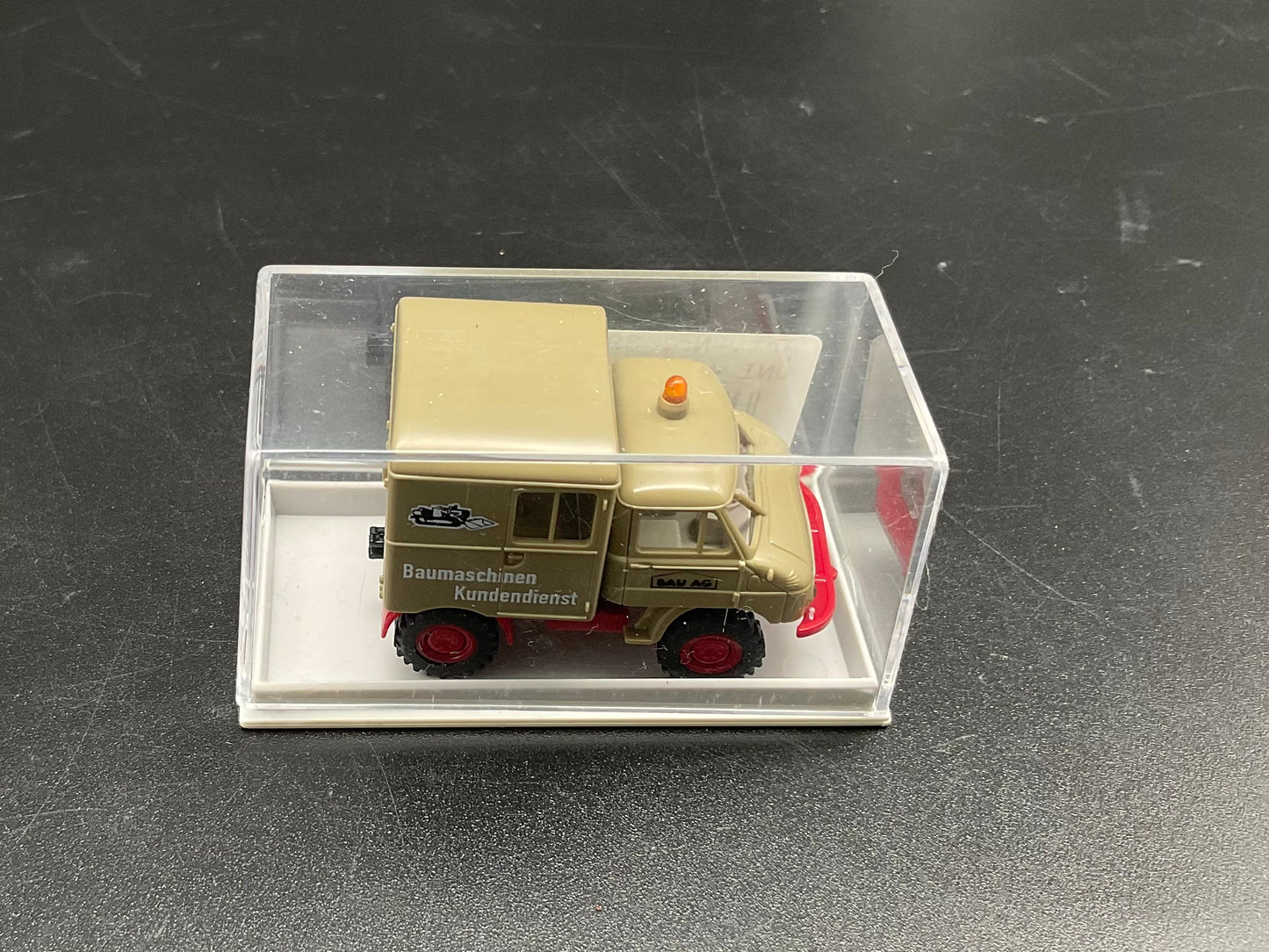 Brekina Unimog 411