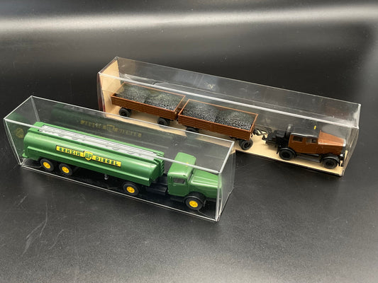 Wiking zwei Sattelzug-LKWs