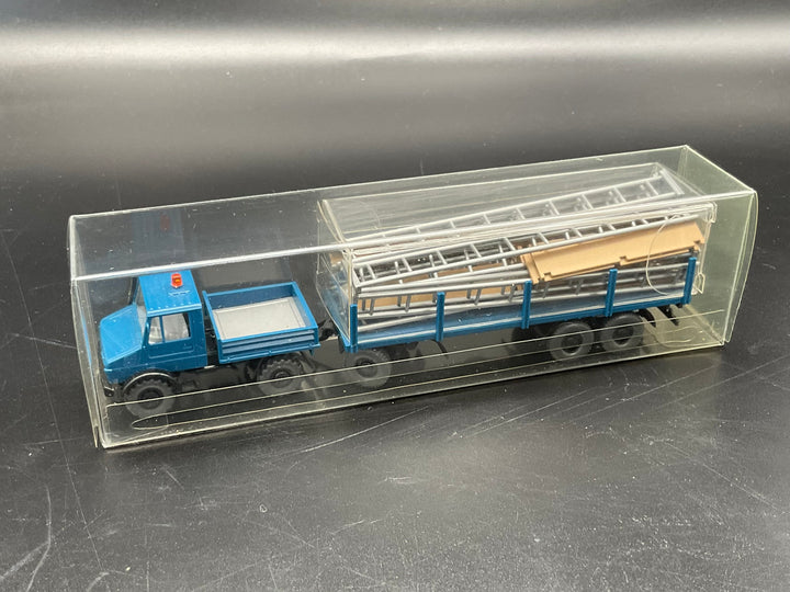 Wiking Unimog-Sattelzug