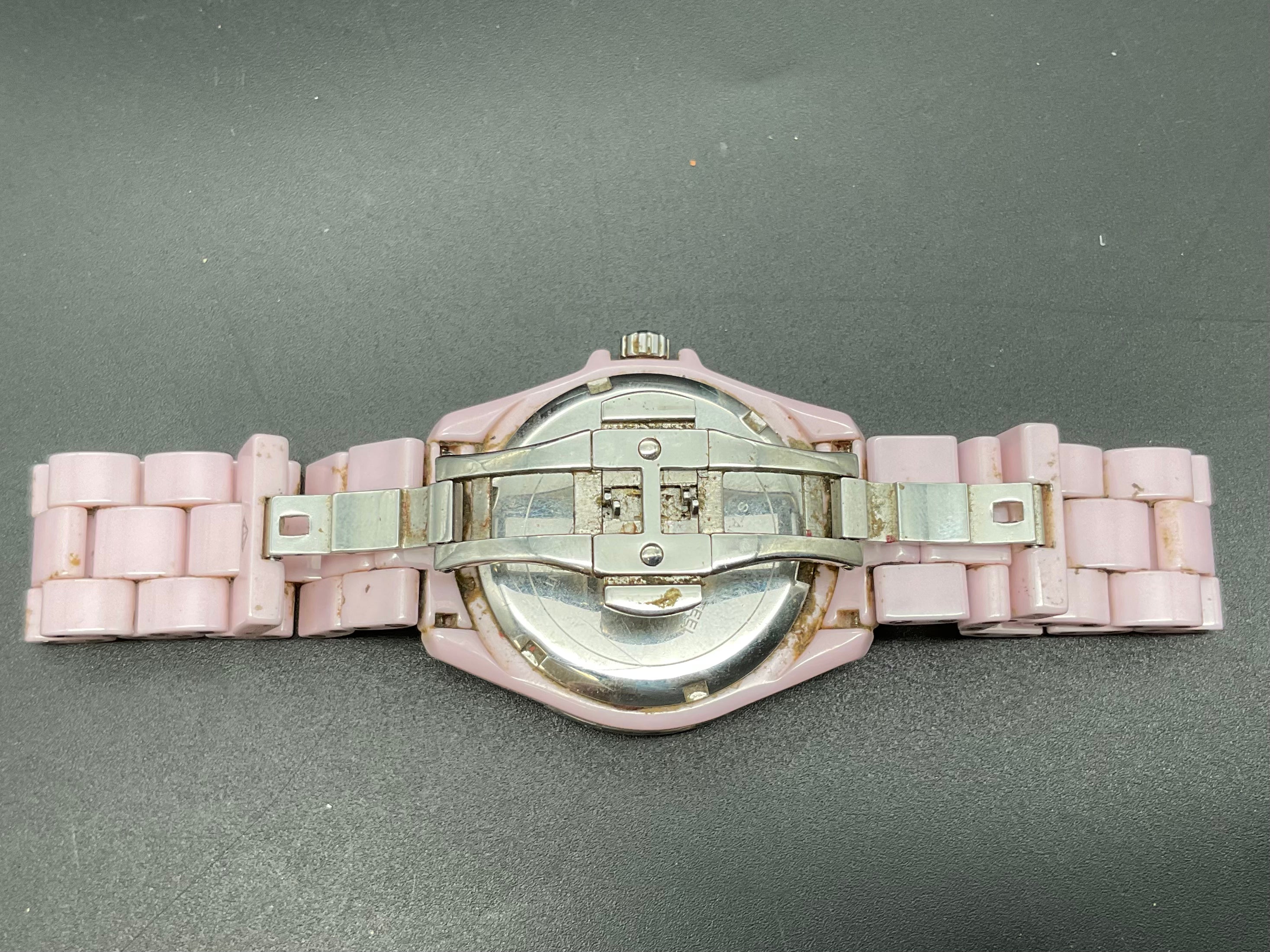 Yves Camani Uhr Rosafarbig