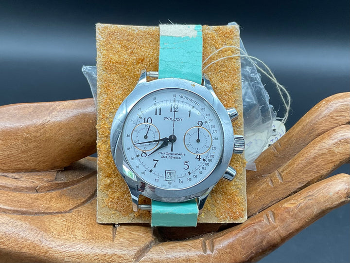 POWOT Uhr mit Originalverpackung   905