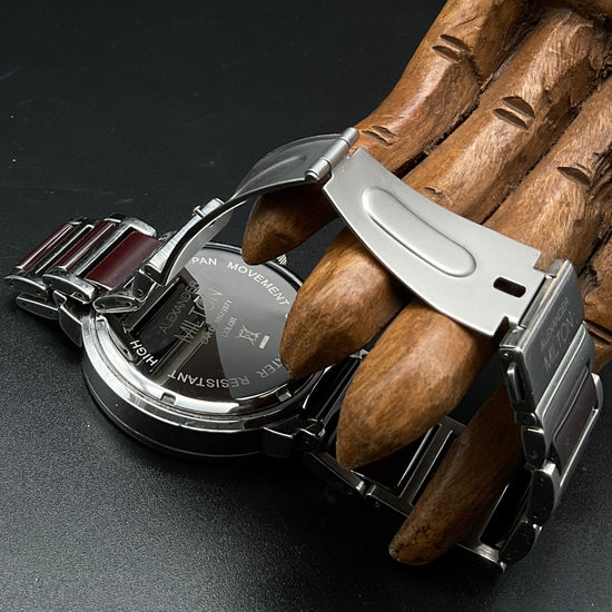 Alexander Milton Uhr Rot-Silber