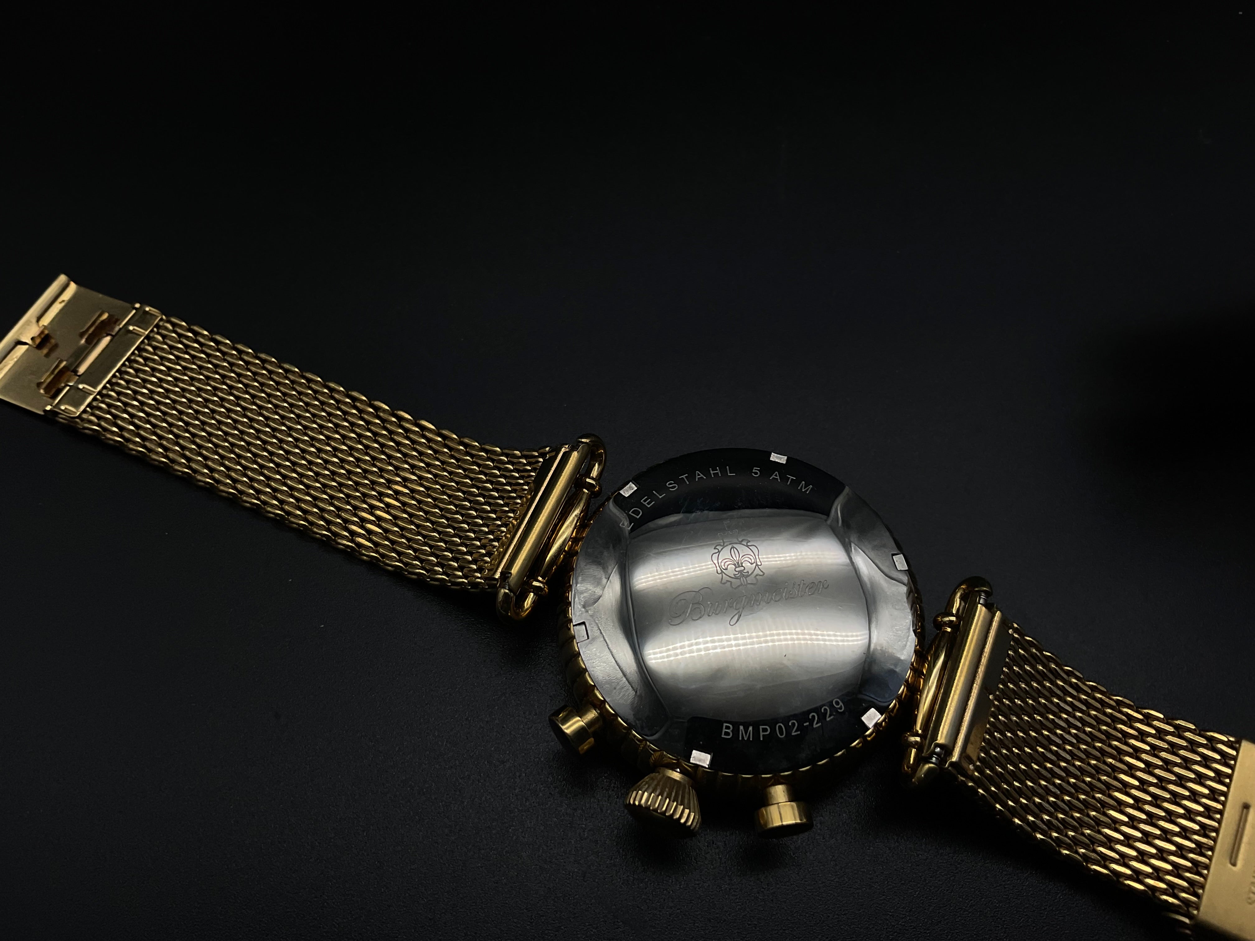 Goldene Burgmeister Uhr