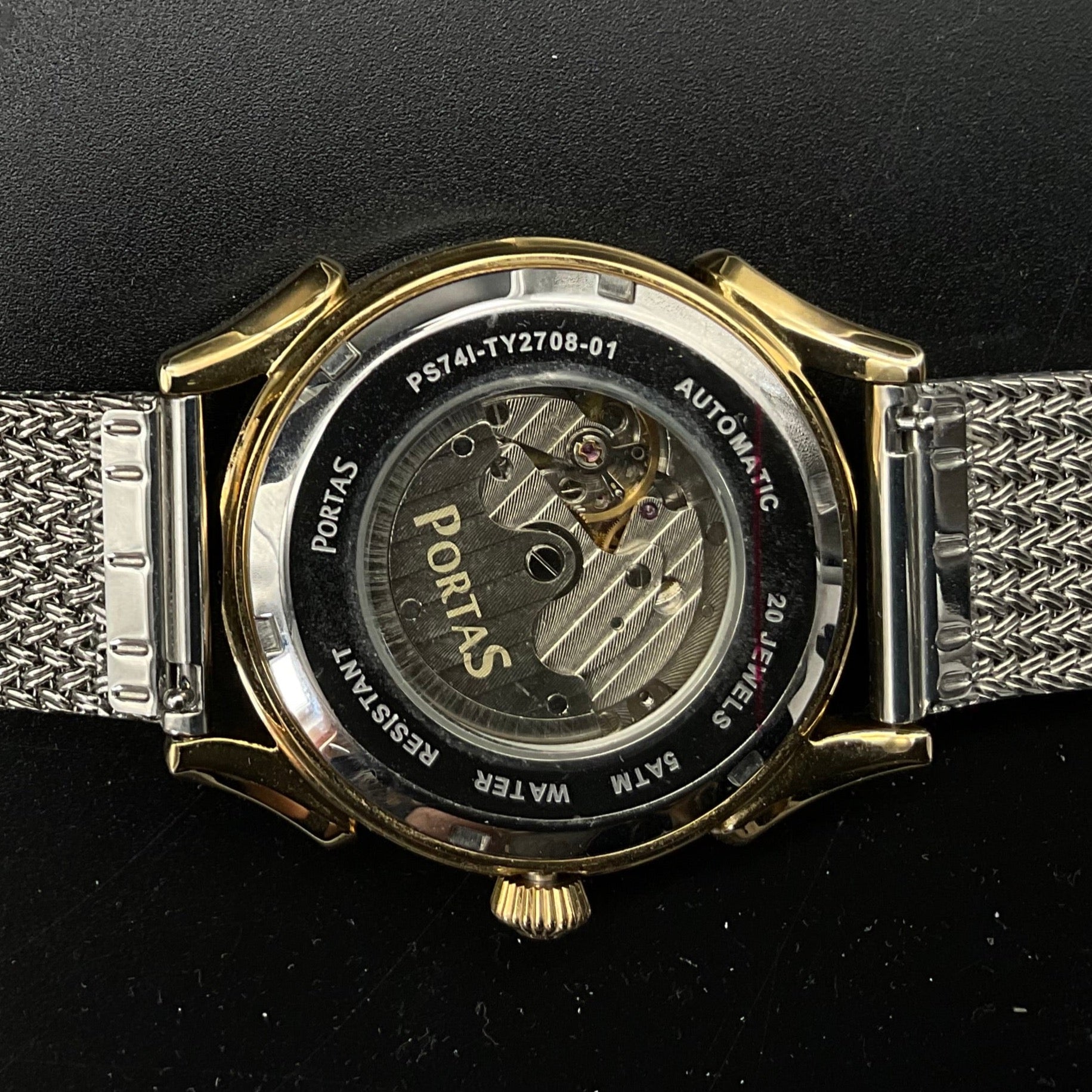 Gold-Silber-blaue Portas Uhr