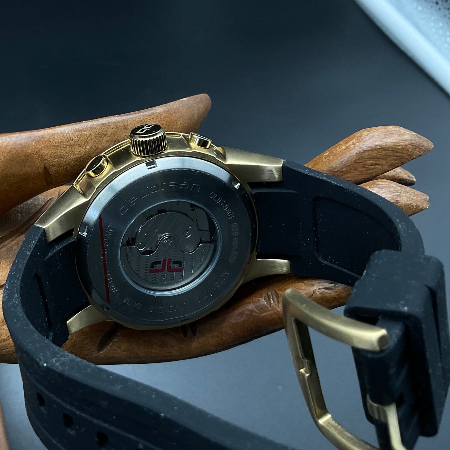 Gold-blaue deLorean Uhr DL05-9801