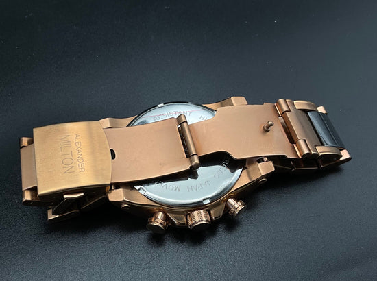 Roségold-schwarze Alexander Milton Uhr