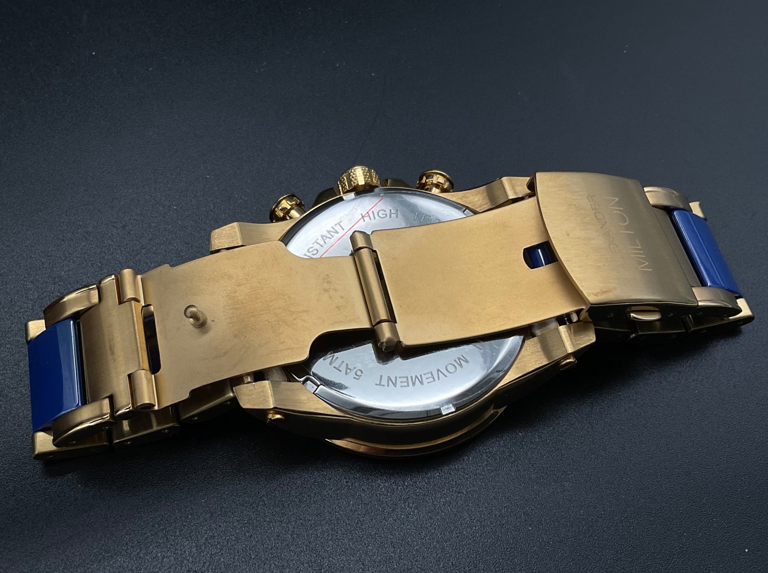 Gold-blaue Alexander Milton Uhr