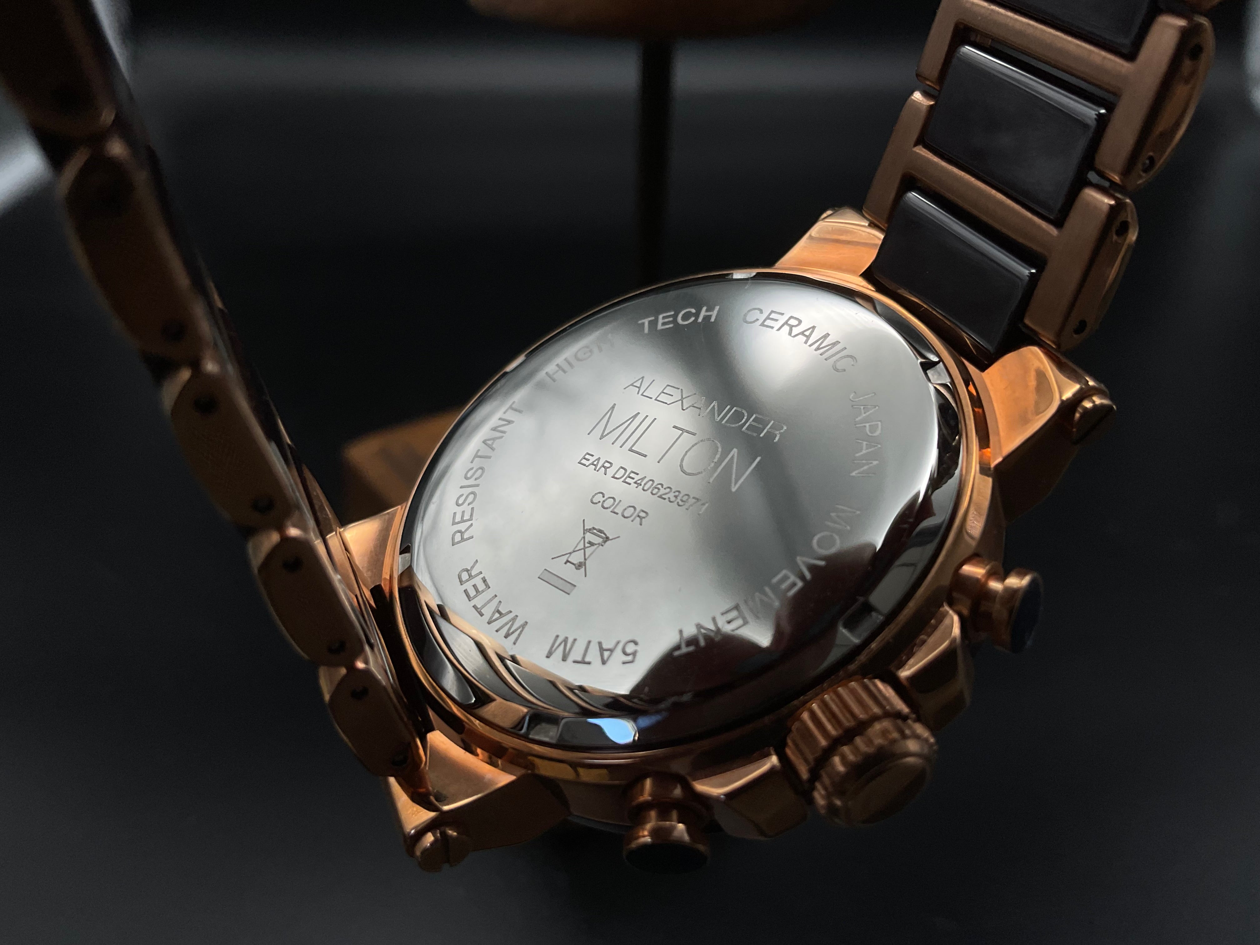 Roségoldene-braune Alexander Milton Uhr