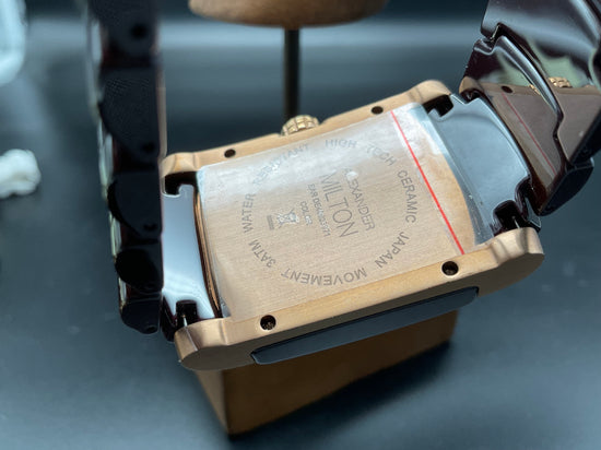 Roségoldene-braune Alexander Milton Uhr