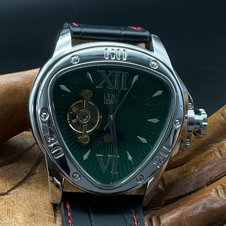 Grün-schwarze Leno Leontis Uhr