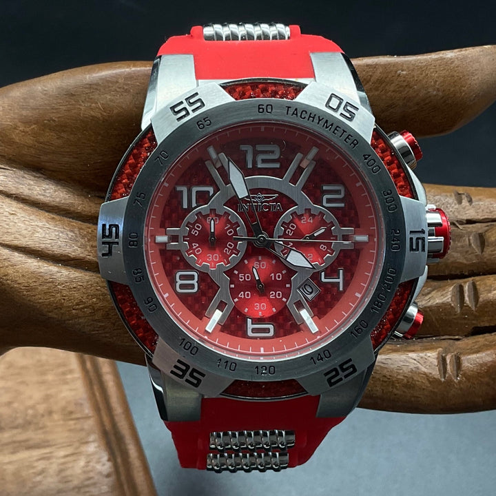 Rot-silberne Invicta 24230 Uhr