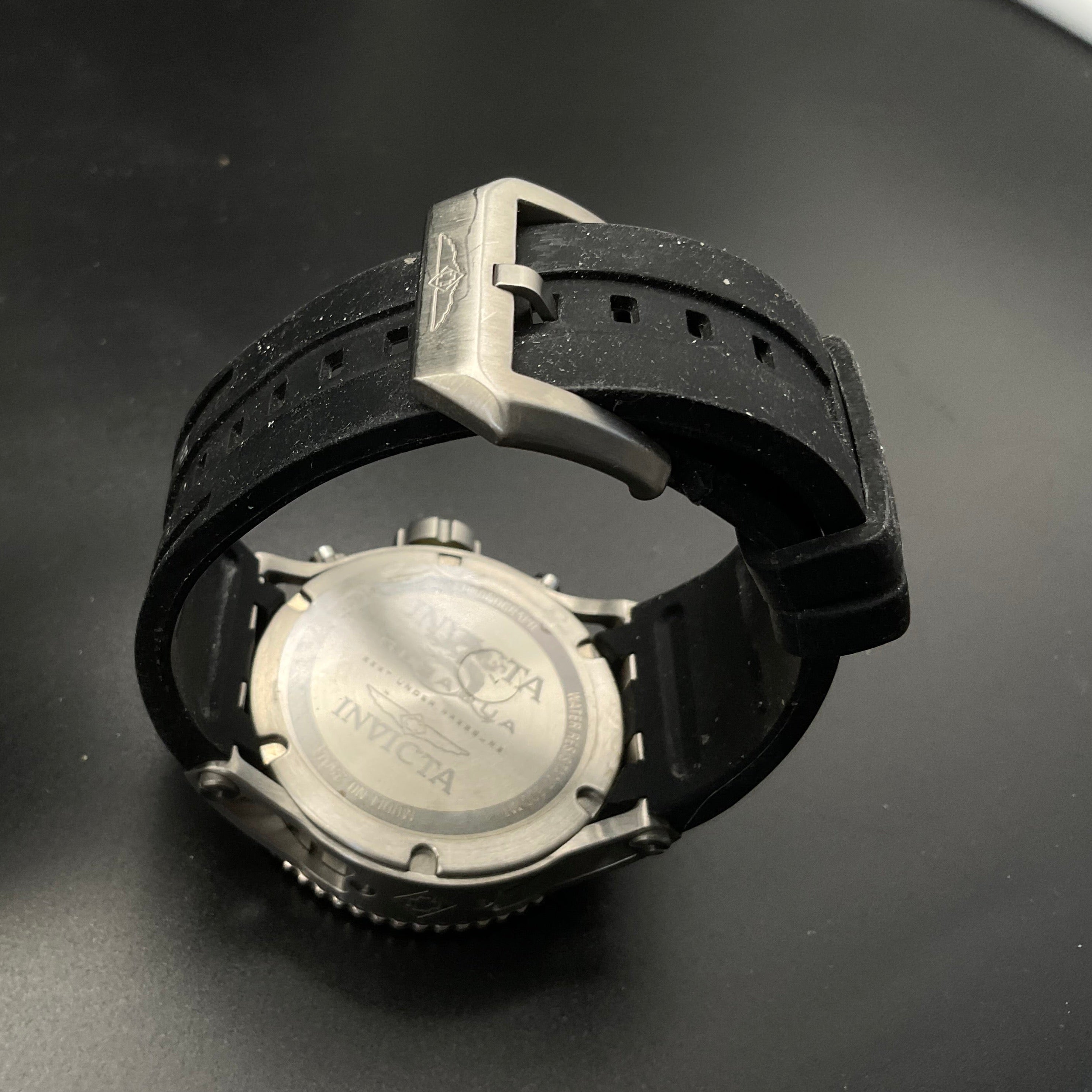 Silber-bunte Invicta 25013