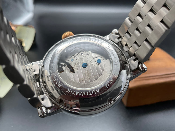 Gold-silberne Burgmeister BM344-311 Uhr