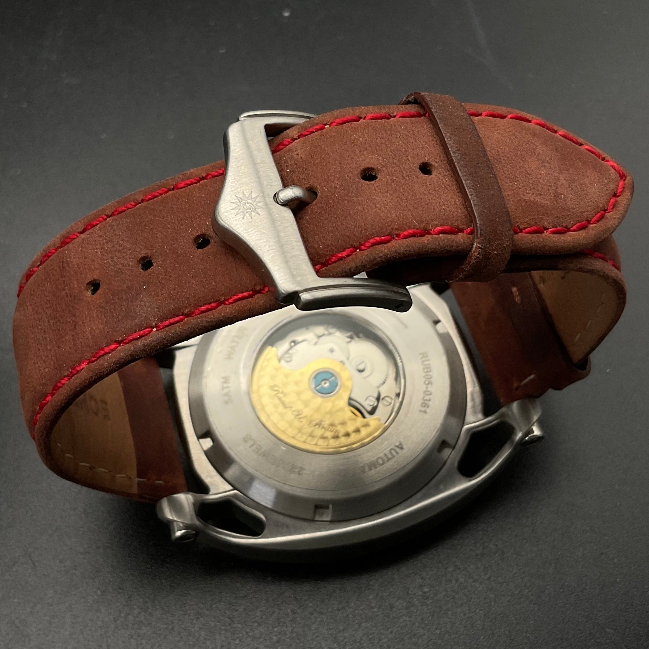 Rot-silberne Raoul U. Braun RUB05-0361 Uhr