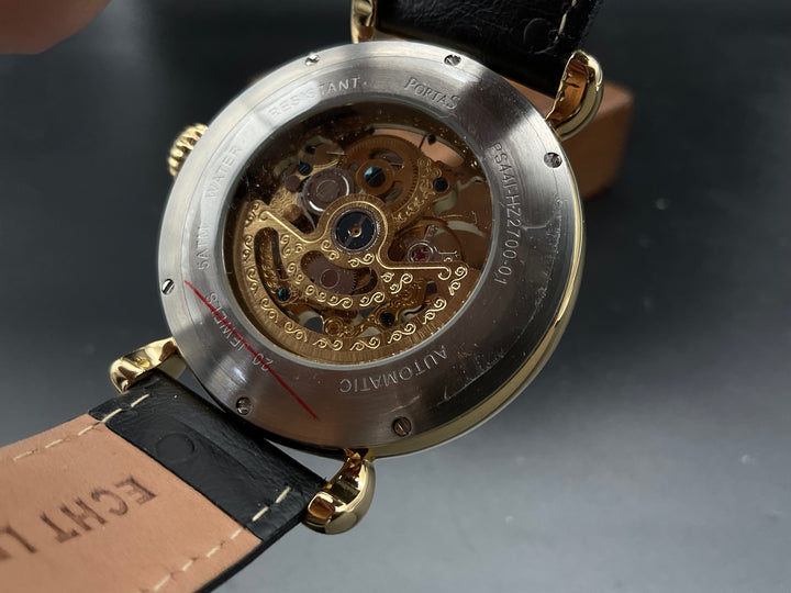 Gold-schwarze Portas Skelettuhr