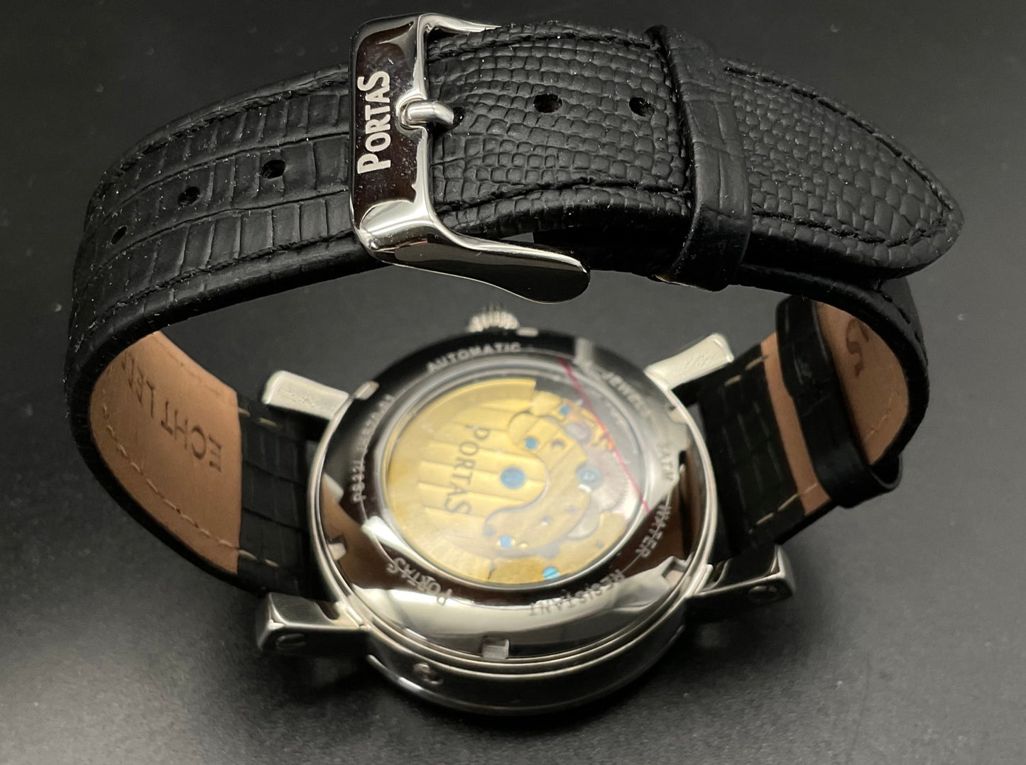 Silberne Portas Uhr