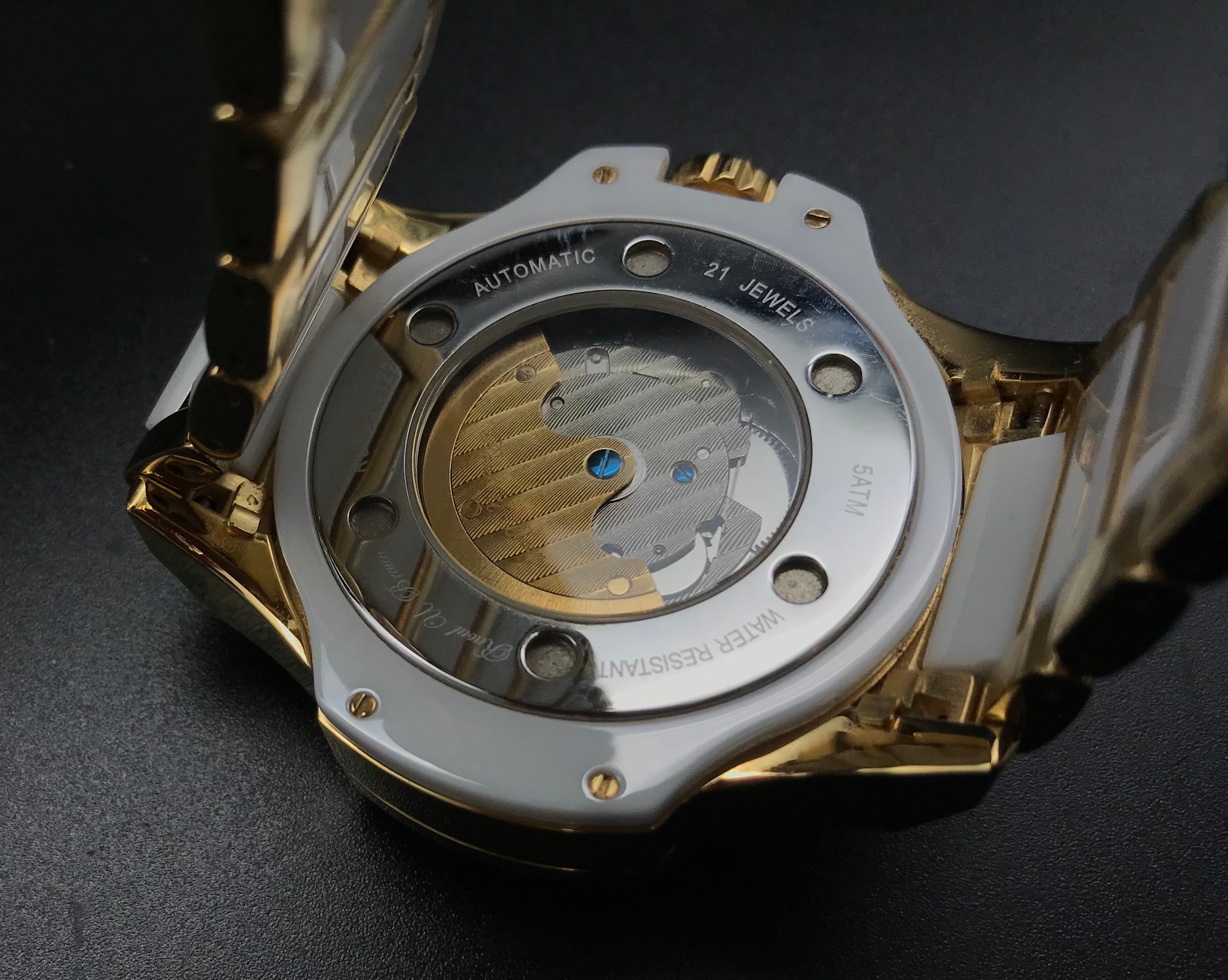 Gold weiße  Raoul U. Braun Uhr