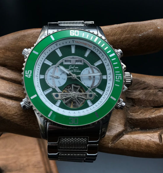 Grün-silberne Graf von Monte Wehro Uhr