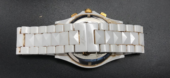 Gold-weiße M. Johansson Uhr