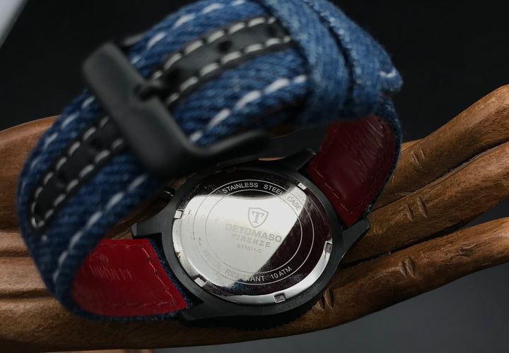 Blaue Detomaso Firenze Uhr