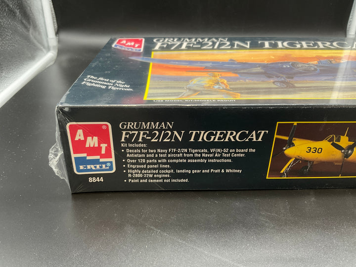 AMT ERTL Grumman F7F-2/2N Tigercat