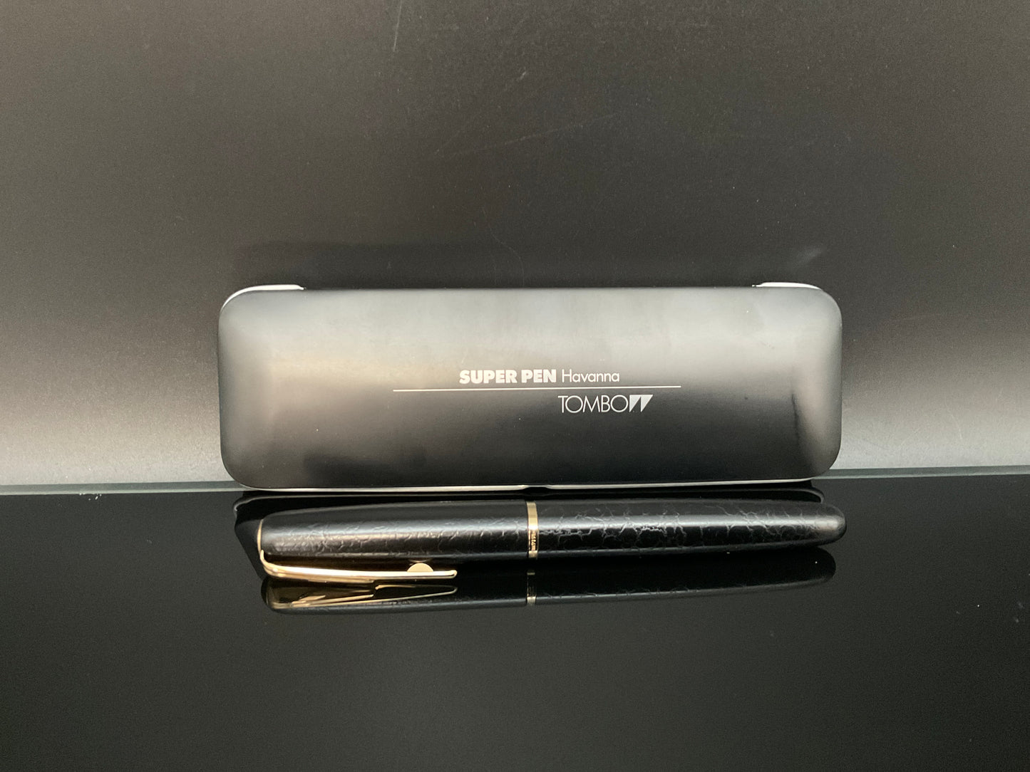 Tombow Zoom 919 bw rollerball pen