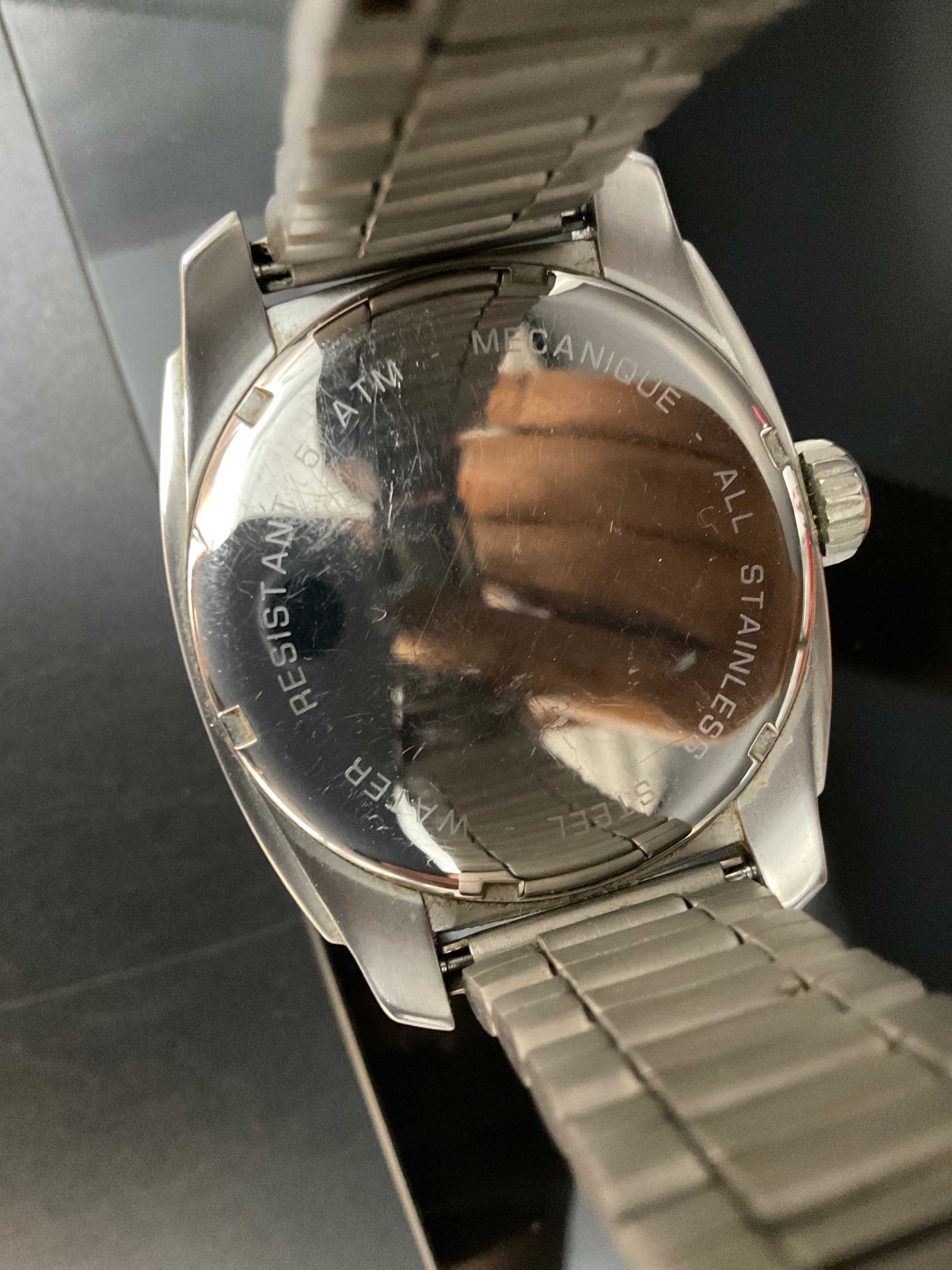 Mecanique Armbanduhr