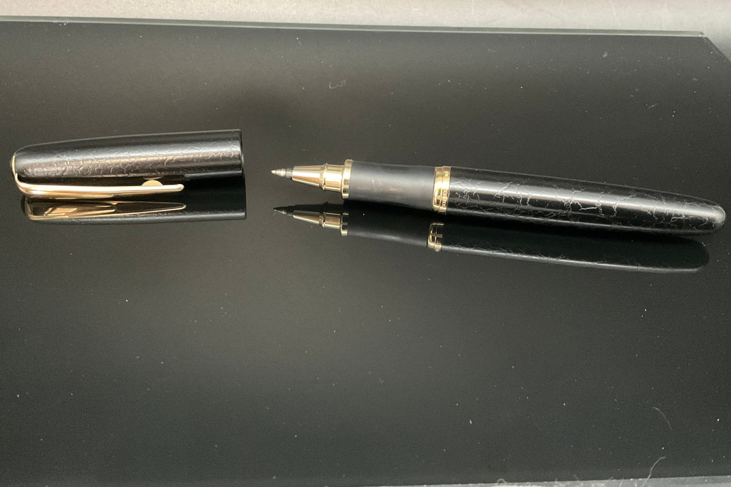 Tombow Zoom 919 bw rollerball pen