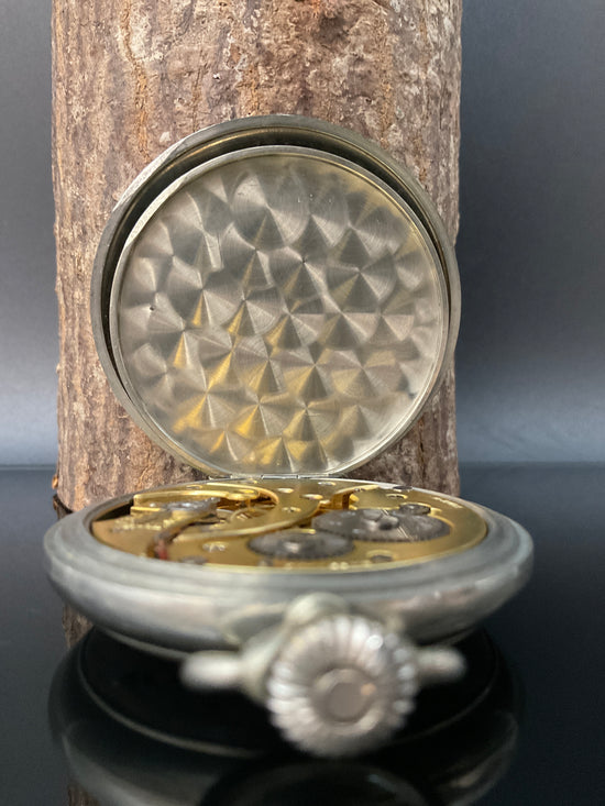 Belca Taschenuhr   905