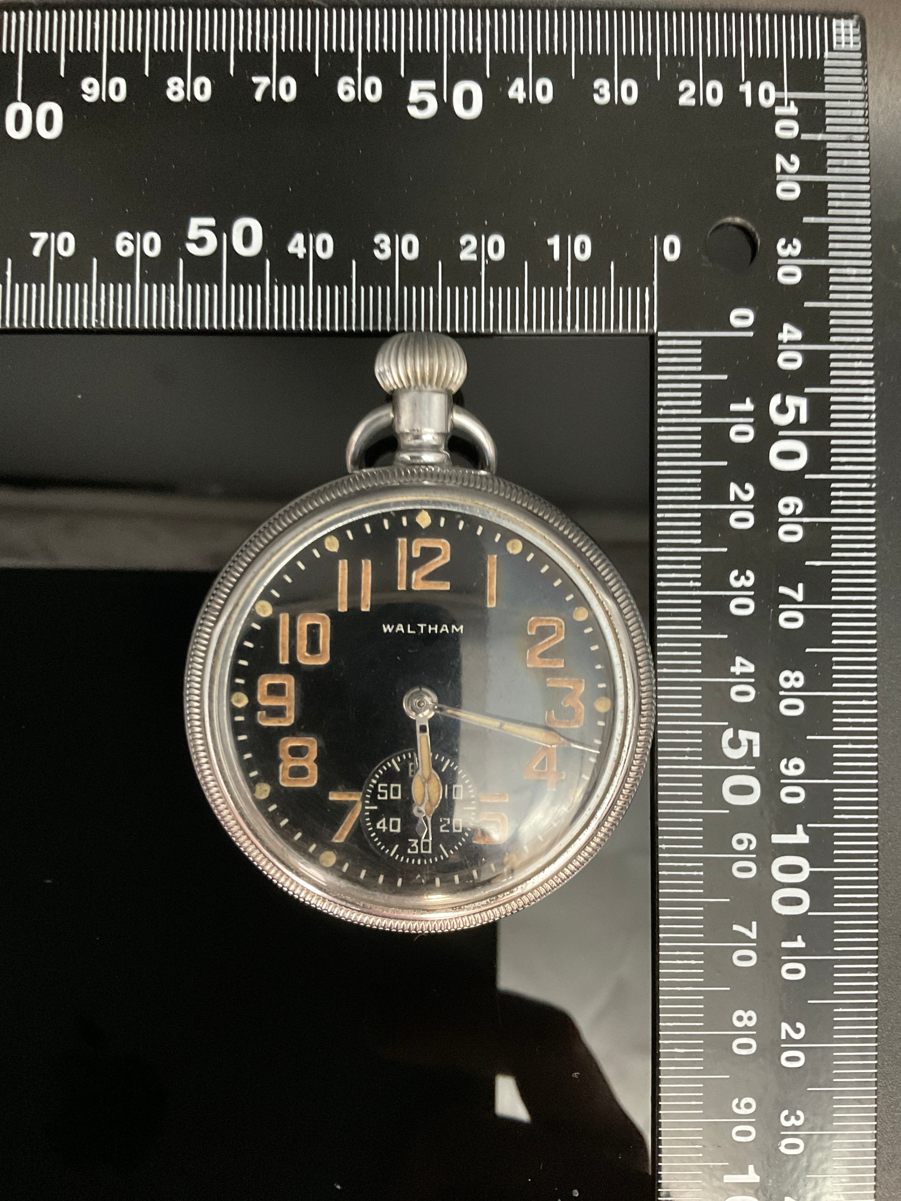 Waltham Militär Taschenuhr   905