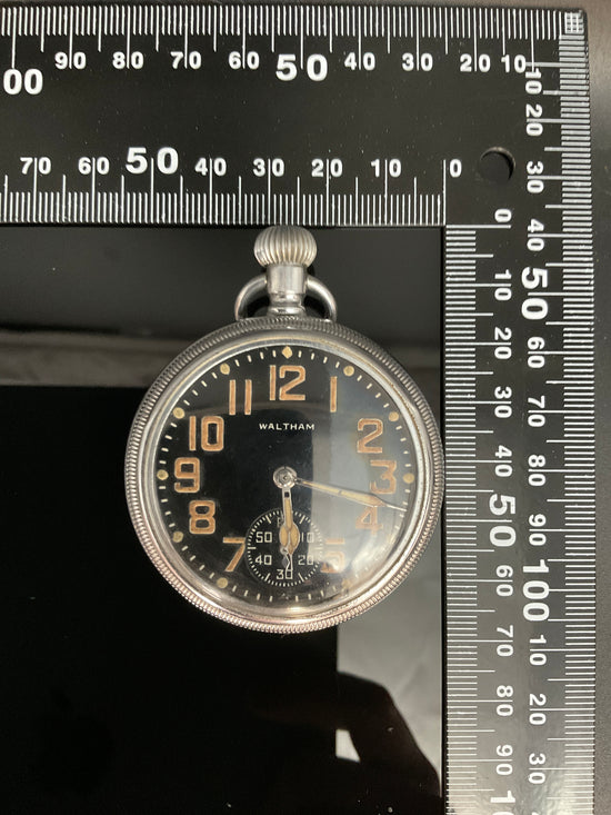 Waltham Militär Taschenuhr   905