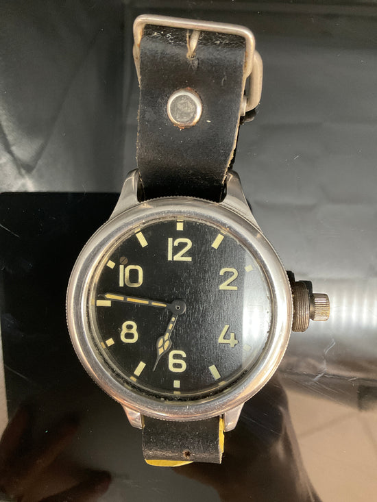Agat Uhr   905