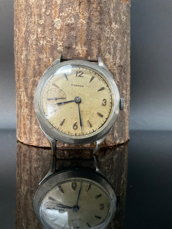 Molnija Armbanduhr    905