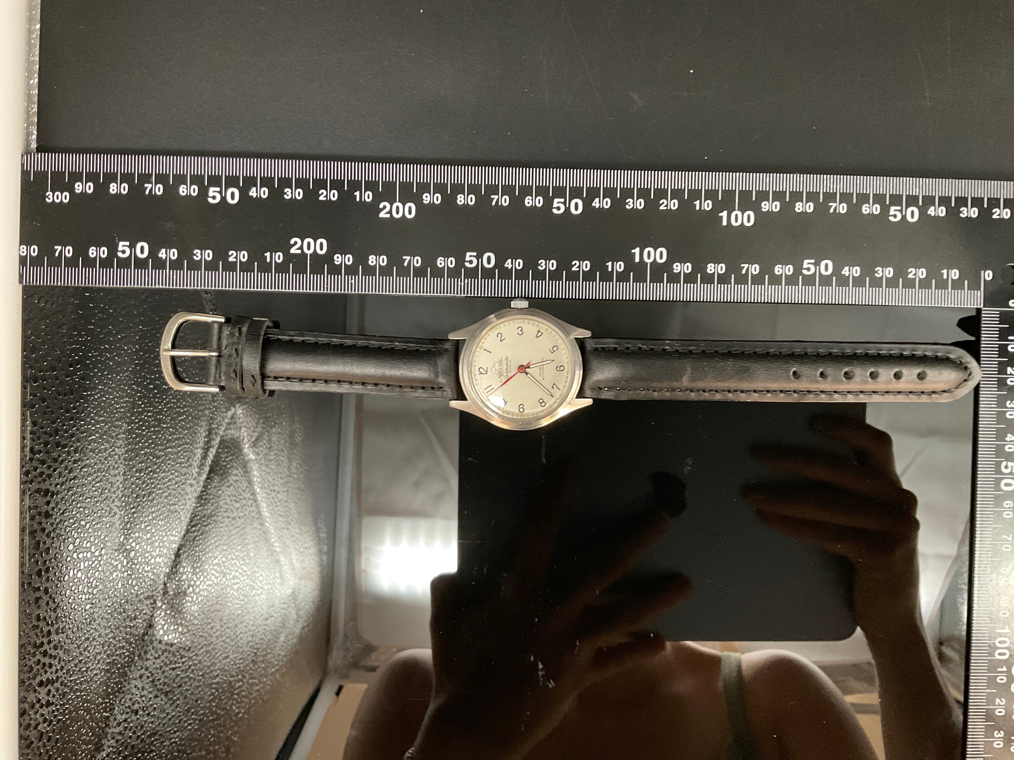 Atlantic Worldmaster Armbanduhr     905