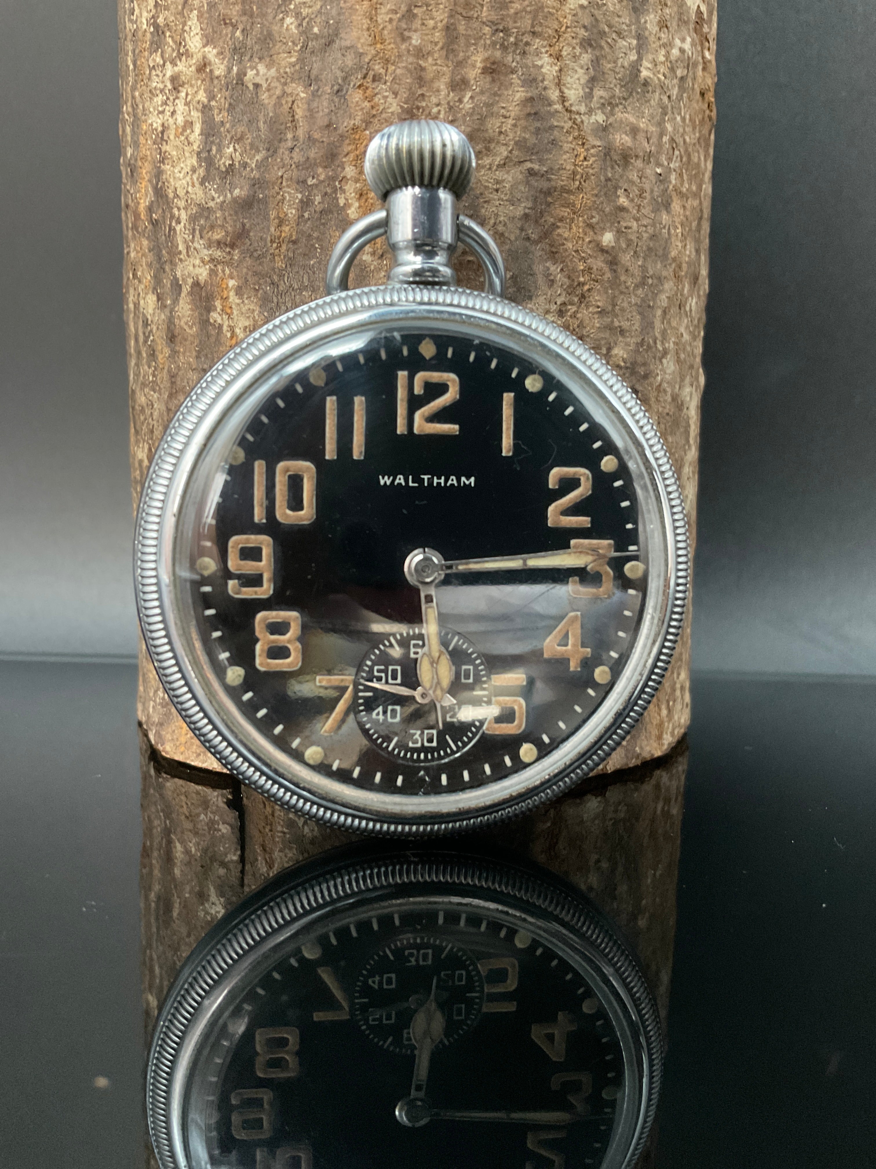 Waltham Militär Taschenuhr   905