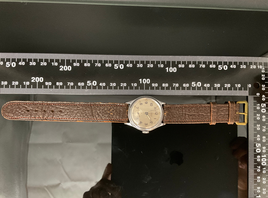 15 Jewels Antimagnetic  Armbanduhr 905