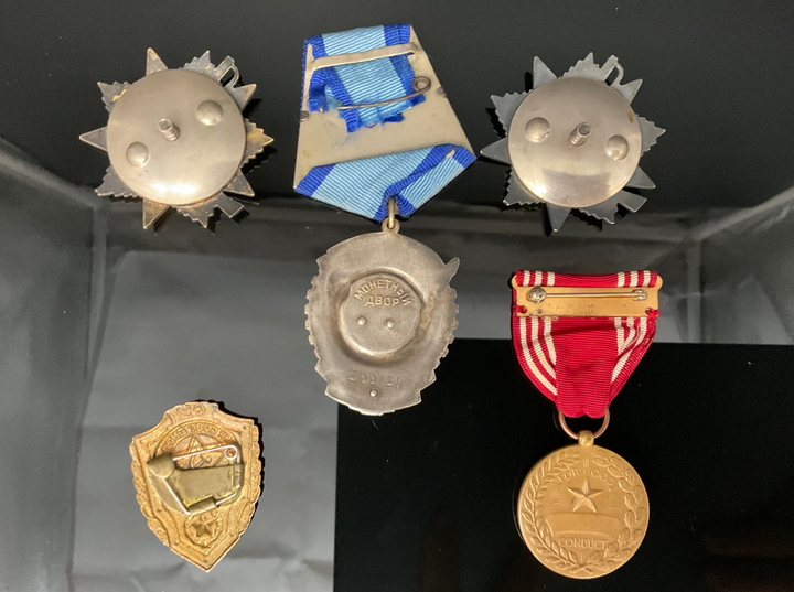 Russische/ US-Amerikanische Orden    905