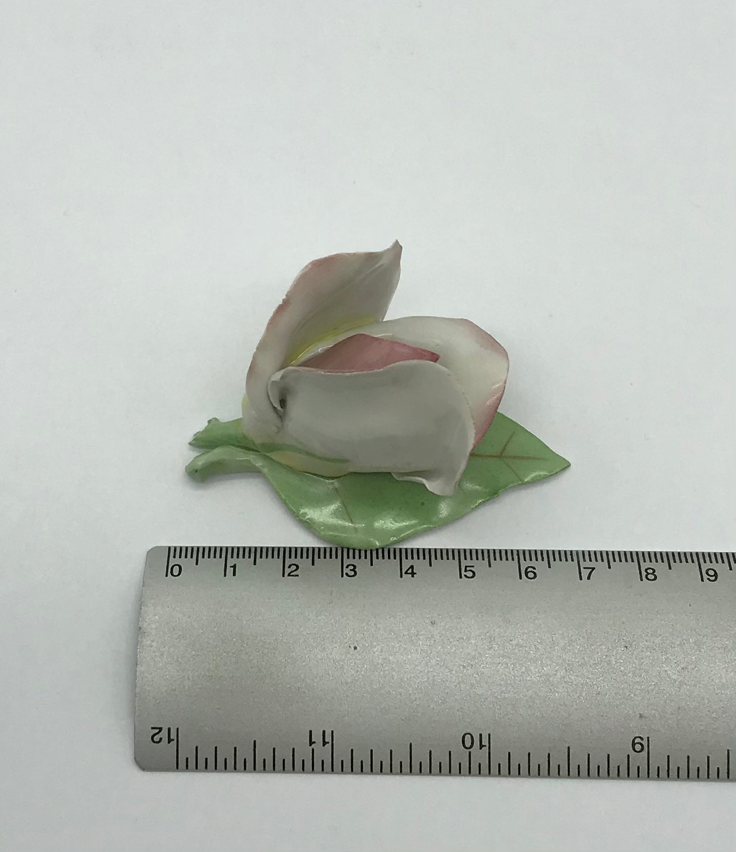 Porzellan Rose Blume Aquincum Budapest handbemalt, rosa