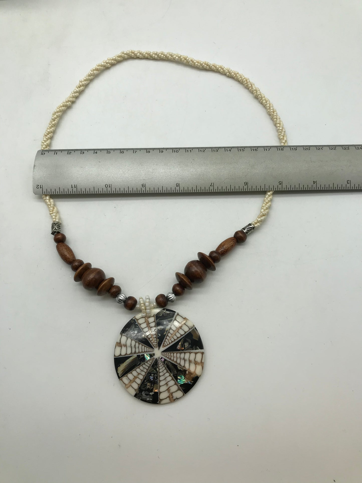 3 x Kette aus Holz,schwarz und weiß, Afrikanischer Look, runde Anhänger, Muschelmotiv