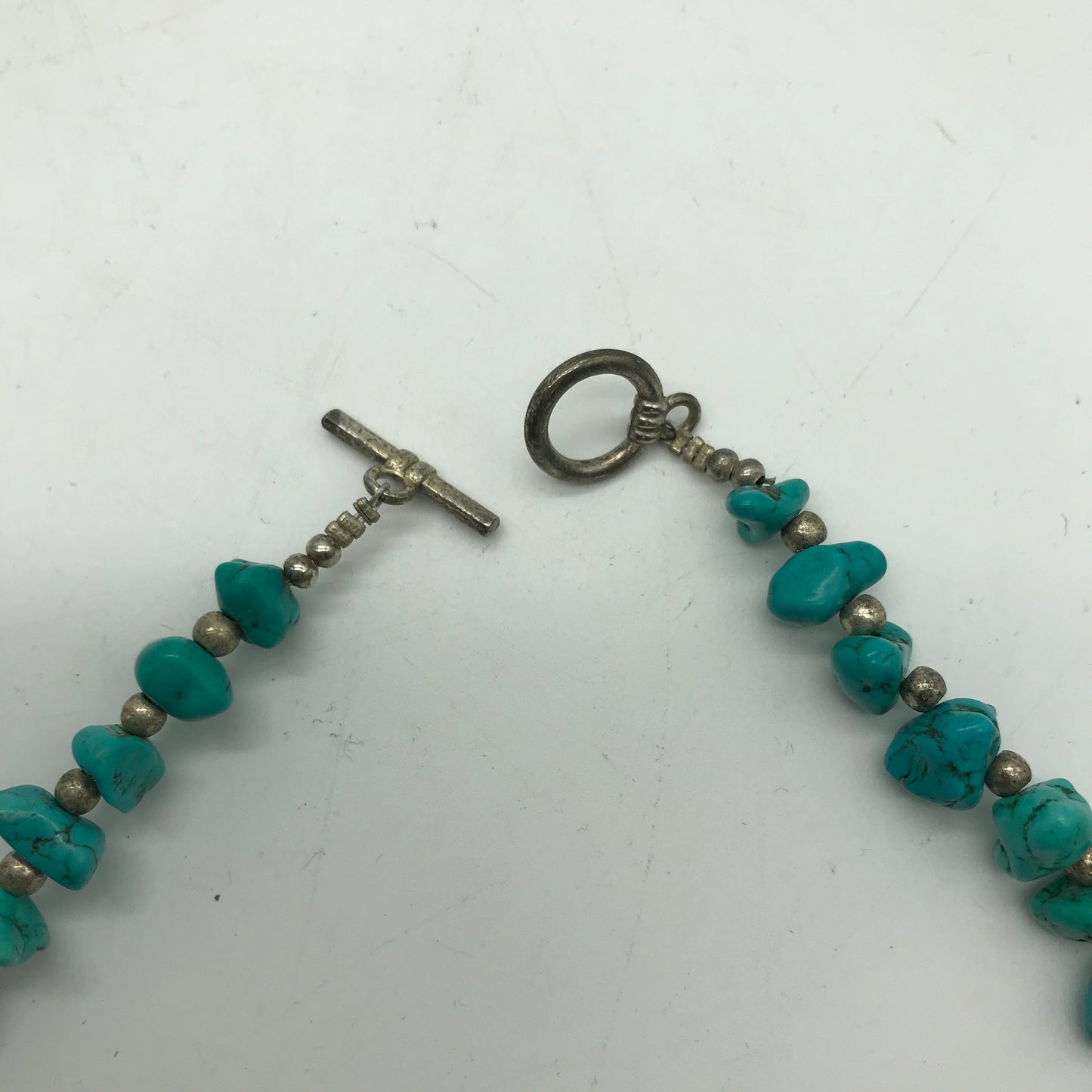 blaue, türkise, rote Modeschmuck Steinkette, mit Silberfarbenen Verschluss,