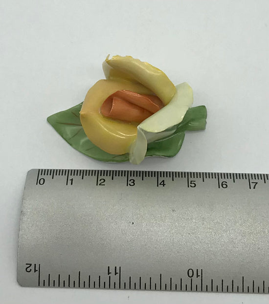 Porzellan Rose Blume Aquincum Budapest handbemalt, gelb