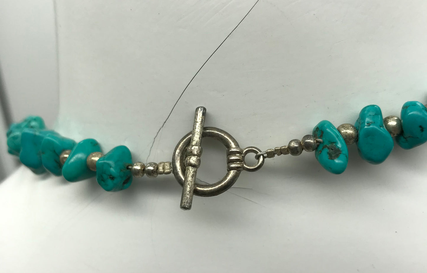 blaue, türkise, rote Modeschmuck Steinkette, mit Silberfarbenen Verschluss,