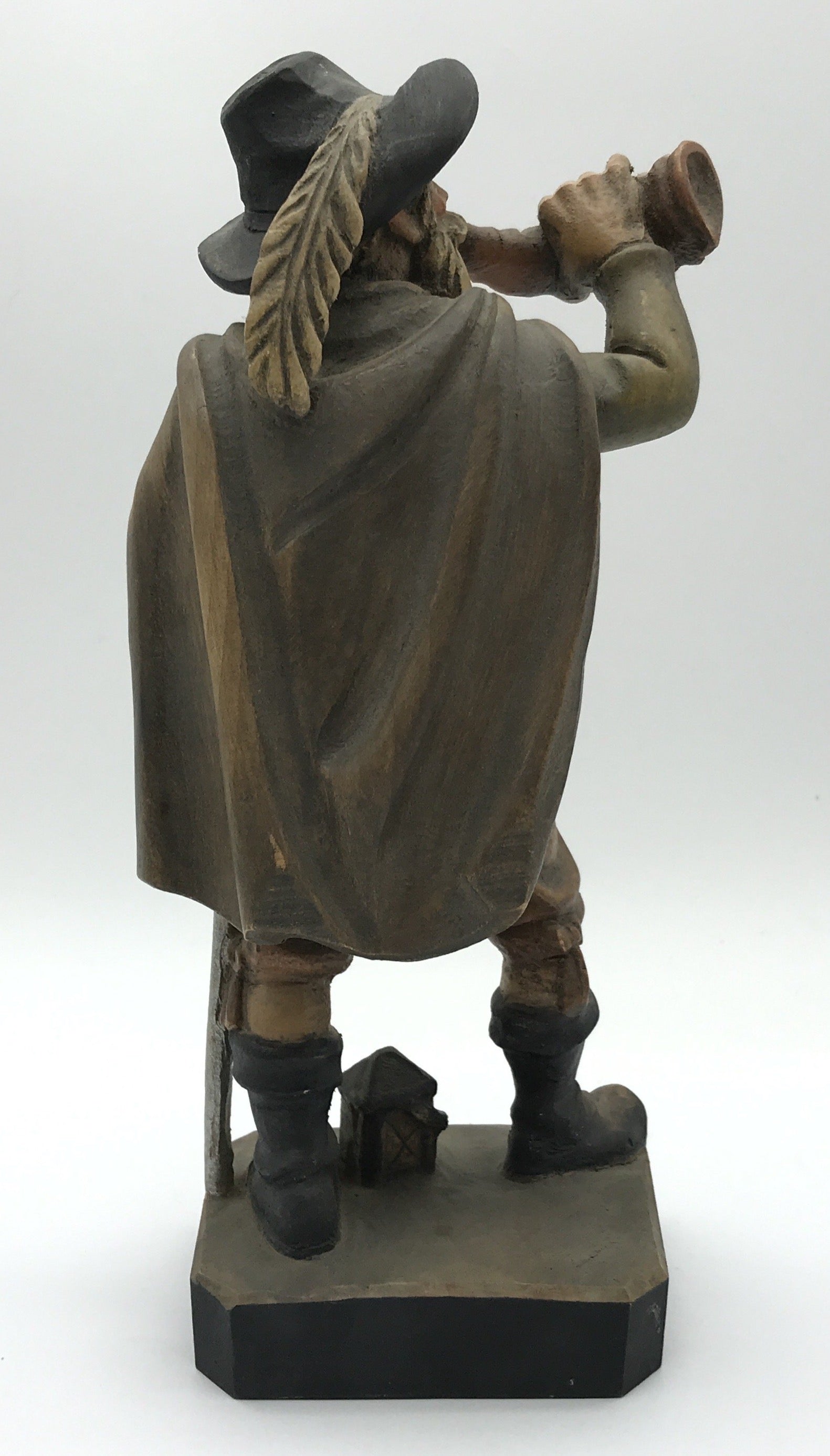Handgeschnitzte Holzfigur Bergwanderer mit Horn, bemalt, Rothenburg, 25 cm