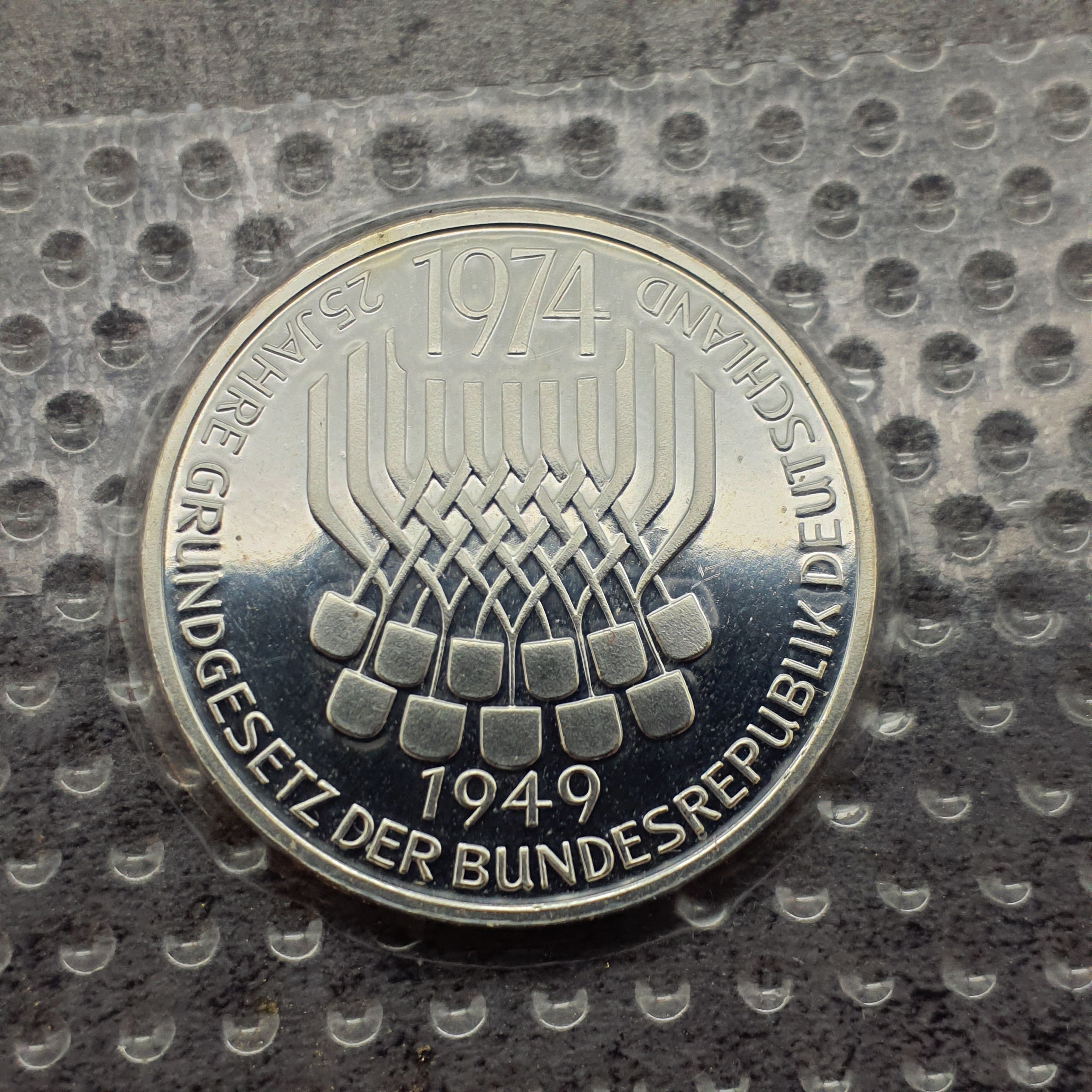 5 DM Gedenkmünzen Silber 1974 " 25 Jahre Grundgesetz der Bundesrepublik "