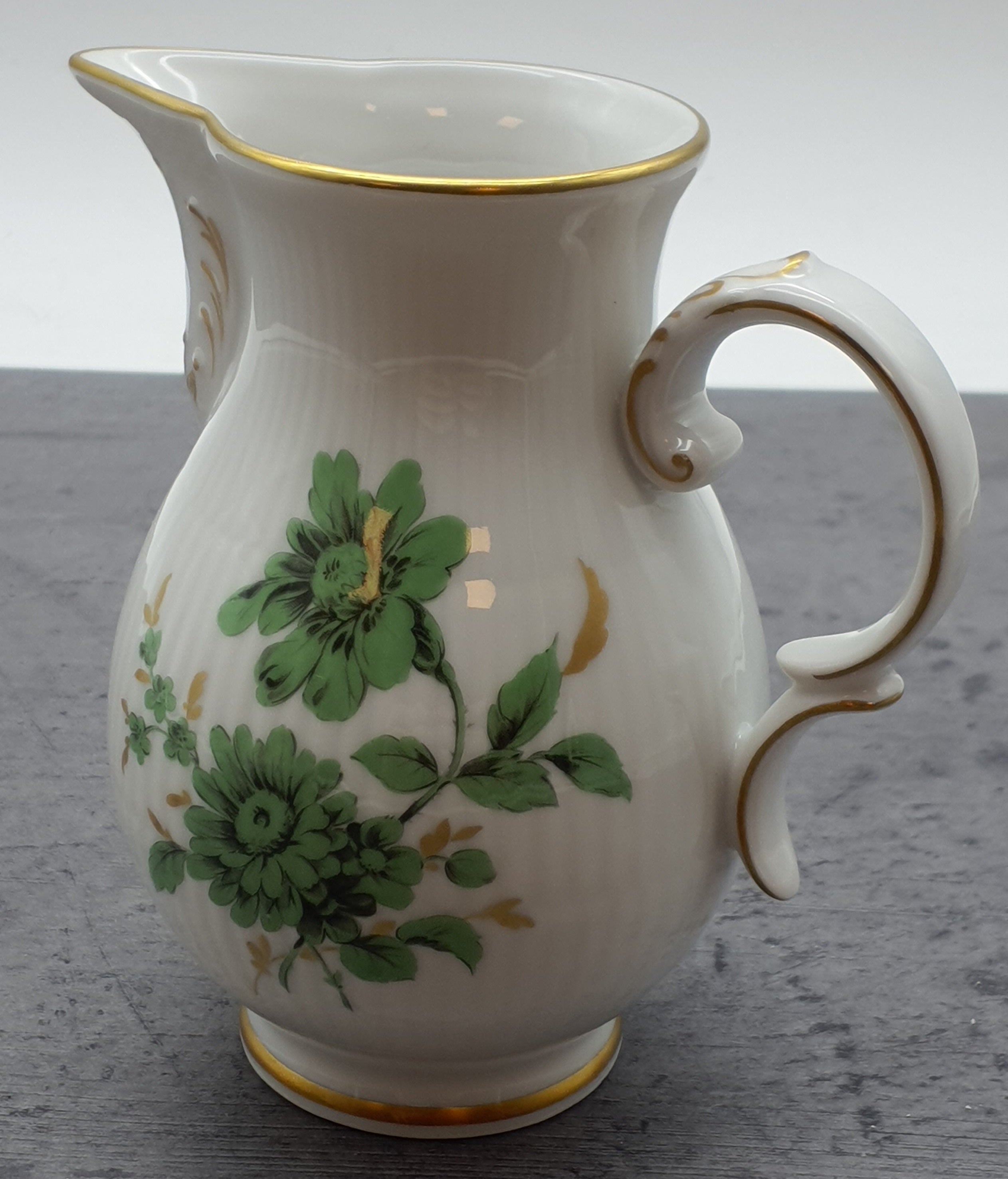 Heinrich Porzellan Höchst Residenz Milchkännchen grüne Blumen